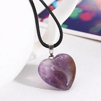 AMETHYSTE COEUR PIERRE NATURELLE PENDENTIF COLLIER