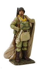 GI 1944 PARACHUTISTE STATUE 18 CMS