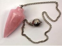 PENDULE QUARTZ ROSE CHAINE BOULE