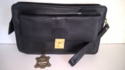 POCHETTE A MAINS CUIR CHEVRE NOIR