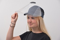 CASQUETTE AVEC VISIERE ECRAN FACIAL COULEUR AU CHOIX